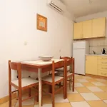 And With Parking Space Ivan Dolac - Hvar - 8734 Pensionat Jelsa (Hvar)