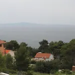 Pensionat And With Parking Space Ivan Dolac - Hvar - 8734