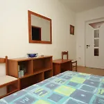 And With Parking Space Ivan Dolac - Hvar - 8734 Pensionat