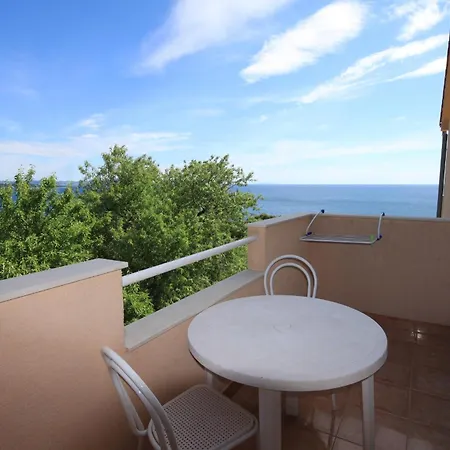 And With Parking Space Ivan Dolac, Hvar - 8734 게스트하우스 3*