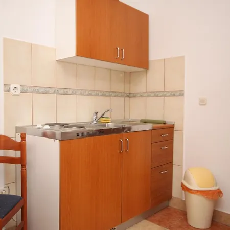 بيت ضيافة And With Parking Space Ivan Dolac, Hvar - 8734